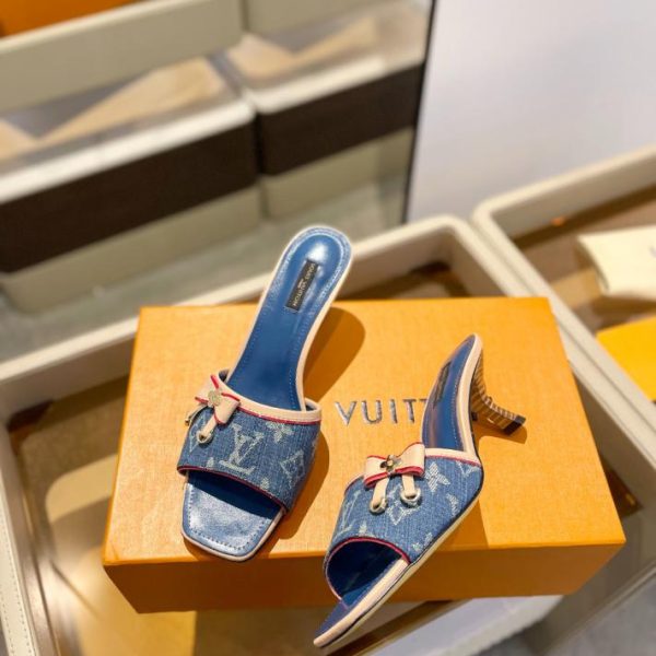 repliche,replica,perfette,siti di,affidabili,migliori siti,dove comprare,1:1,scarpe da ginnastica 2024/counter ultime pantofole da passerella