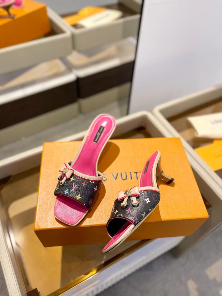 repliche,replica,perfette,siti di,affidabili,migliori siti,dove comprare,1:1,scarpe da ginnastica 2024/counter ultime pantofole da passerella repliche,replica,perfette,siti di,affidabili,migliori siti,dove comprare,1:1,scarpe da ginnastica 2024/counter ultime pantofole da passerella