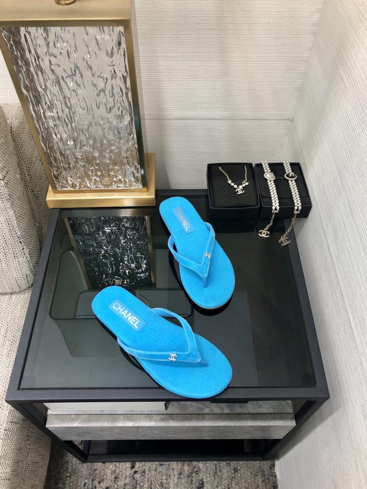 repliche,replica,perfette,siti di,affidabili,migliori siti,dove comprare,1:1,scarpe da ginnastica Pantofole in cashmere 2024 di alta qualità