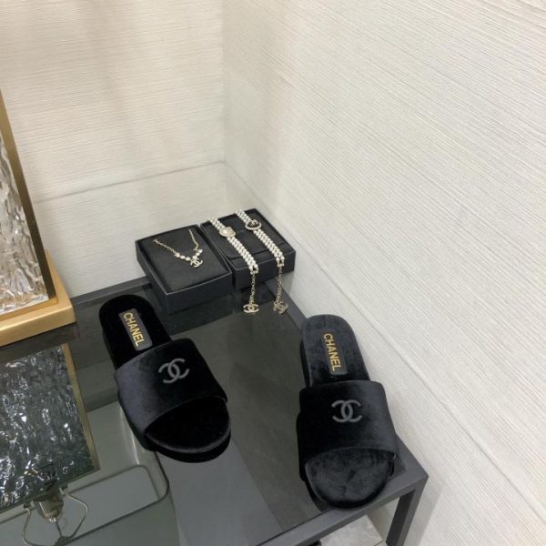 repliche,replica,perfette,siti di,affidabili,migliori siti,dove comprare,1:1,scarpe da ginnastica Pantofole in cashmere 2024 di alta qualità