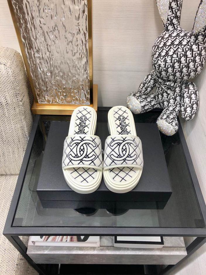 repliche,replica,perfette,siti di,affidabili,migliori siti,dove comprare,1:1,scarpe da ginnastica Ultimissime pantofole primavera ed estate CHANEL 2024 di alta qualità repliche,replica,perfette,siti di,affidabili,migliori siti,dove comprare,1:1,scarpe da ginnastica Ultimissime pantofole primavera ed estate CHANEL 2024 di alta qualità