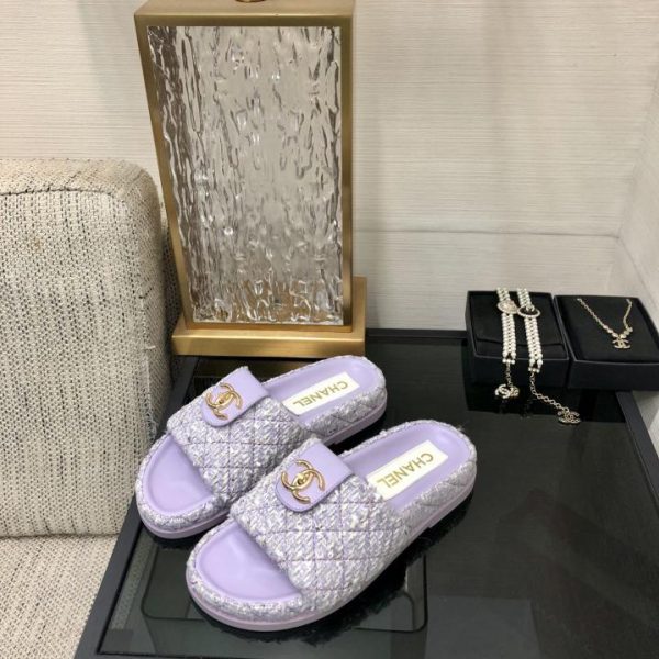 repliche,replica,perfette,siti di,affidabili,migliori siti,dove comprare,1:1,scarpe da ginnastica Pantofole CHANEL 2024 di alta qualità in pelle di pecora ricamo elettrico
