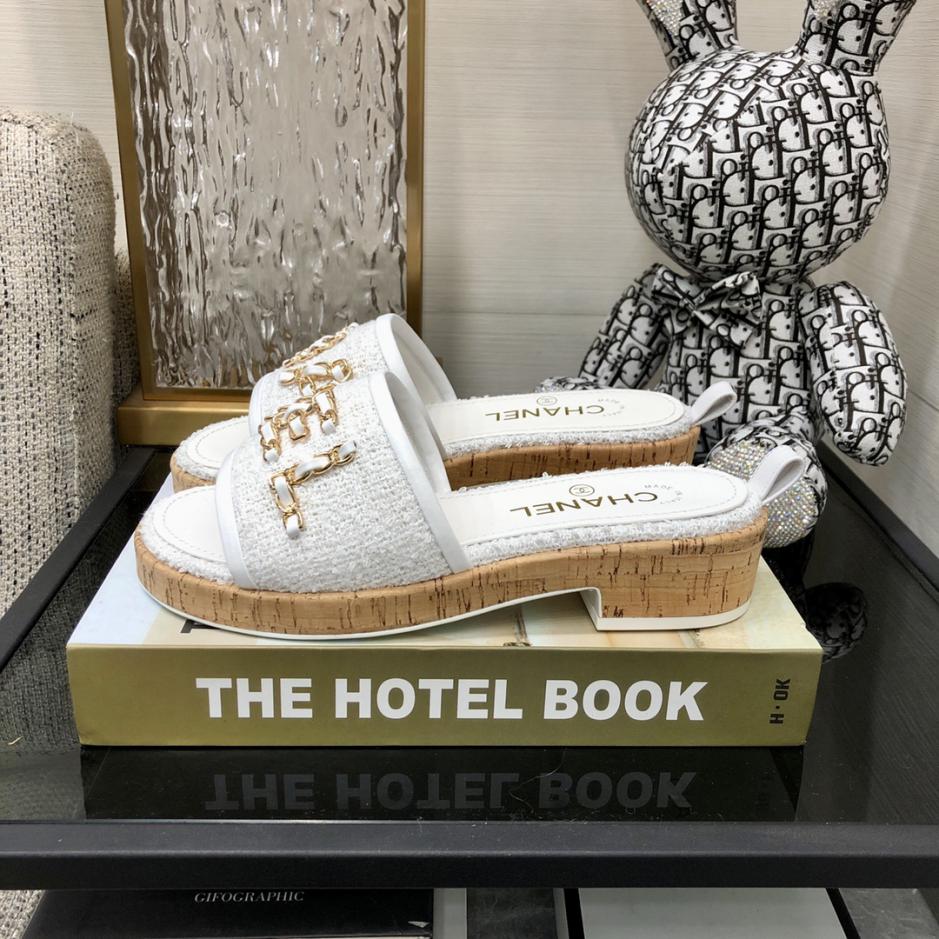 repliche,replica,perfette,siti di,affidabili,migliori siti,dove comprare,1:1,scarpe da ginnastica Pantofole primavera ed estate/zoccoli CHANEL 2024 di alta qualità repliche,replica,perfette,siti di,affidabili,migliori siti,dove comprare,1:1,scarpe da ginnastica Pantofole primavera ed estate/zoccoli CHANEL 2024 di alta qualità