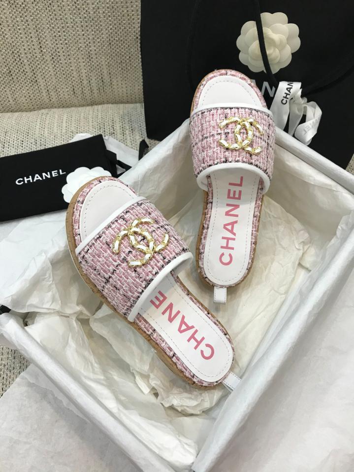 repliche,replica,perfette,siti di,affidabili,migliori siti,dove comprare,1:1,scarpe da ginnastica Pantofole primavera ed estate/zoccoli CHANEL 2024 di alta qualità repliche,replica,perfette,siti di,affidabili,migliori siti,dove comprare,1:1,scarpe da ginnastica Pantofole primavera ed estate/zoccoli CHANEL 2024 di alta qualità