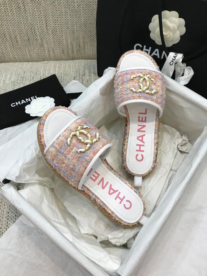 repliche,replica,perfette,siti di,affidabili,migliori siti,dove comprare,1:1,scarpe da ginnastica Pantofole primavera ed estate/zoccoli CHANEL 2024 di alta qualità repliche,replica,perfette,siti di,affidabili,migliori siti,dove comprare,1:1,scarpe da ginnastica Pantofole primavera ed estate/zoccoli CHANEL 2024 di alta qualità