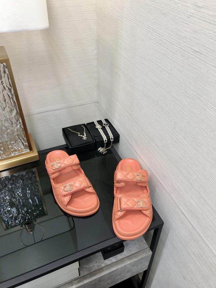 repliche,replica,perfette,siti di,affidabili,migliori siti,dove comprare,1:1,scarpe da ginnastica Cera di olio di sandalo con velcro CHANEL 2024 di alta qualità repliche,replica,perfette,siti di,affidabili,migliori siti,dove comprare,1:1,scarpe da ginnastica Cera di olio di sandalo con velcro CHANEL 2024 di alta qualità