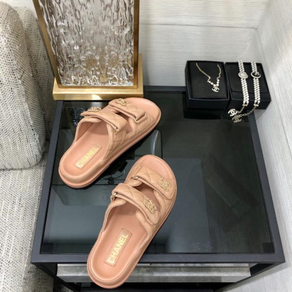 repliche,replica,perfette,siti di,affidabili,migliori siti,dove comprare,1:1,scarpe da ginnastica Cera di olio di sandalo con velcro CHANEL 2024 di alta qualità