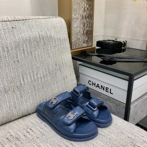 repliche,replica,perfette,siti di,affidabili,migliori siti,dove comprare,1:1,scarpe da ginnastica Cera di olio di sandalo con velcro CHANEL 2024 di alta qualità