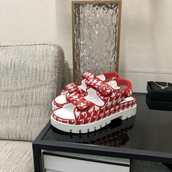repliche,replica,perfette,siti di,affidabili,migliori siti,dove comprare,1:1,scarpe da ginnastica Sandali in velcro CHANEL 2024 di alta qualità