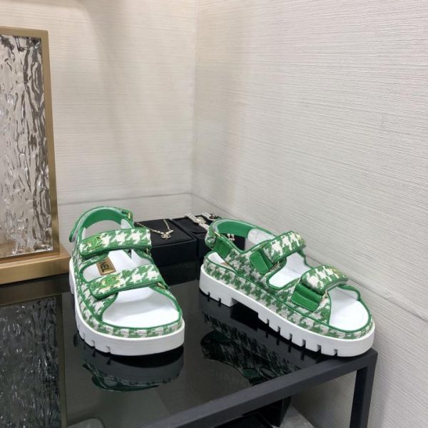 repliche,replica,perfette,siti di,affidabili,migliori siti,dove comprare,1:1,scarpe da ginnastica Sandali in velcro CHANEL 2024 di alta qualità