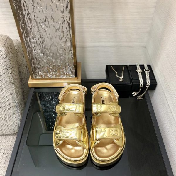 repliche,replica,perfette,siti di,affidabili,migliori siti,dove comprare,1:1,scarpe da ginnastica Sandali in velcro CHANEL 2024 di alta qualità