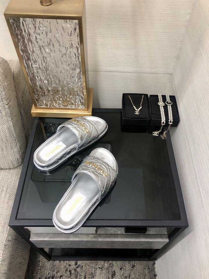 repliche,replica,perfette,siti di,affidabili,migliori siti,dove comprare,1:1,scarpe da ginnastica Pantofole 2024 di alta qualità repliche,replica,perfette,siti di,affidabili,migliori siti,dove comprare,1:1,scarpe da ginnastica Pantofole 2024 di alta qualità