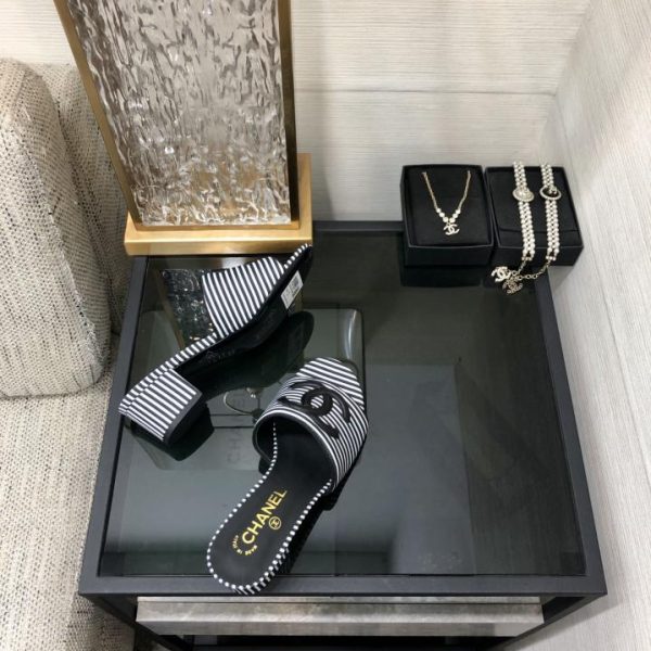 repliche,replica,perfette,siti di,affidabili,migliori siti,dove comprare,1:1,scarpe da ginnastica Tessuto a righe per pantofole 2024 di alta qualità