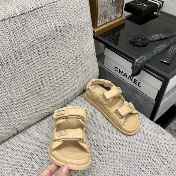 repliche,replica,perfette,siti di,affidabili,migliori siti,dove comprare,1:1,scarpe da ginnastica Sandali in velcro CHANEL 2024 di alta qualità