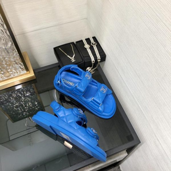 repliche,replica,perfette,siti di,affidabili,migliori siti,dove comprare,1:1,scarpe da ginnastica Sandali in velcro CHANEL 2024 di alta qualità