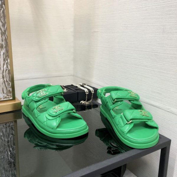 repliche,replica,perfette,siti di,affidabili,migliori siti,dove comprare,1:1,scarpe da ginnastica Sandali in velcro CHANEL 2024 di alta qualità