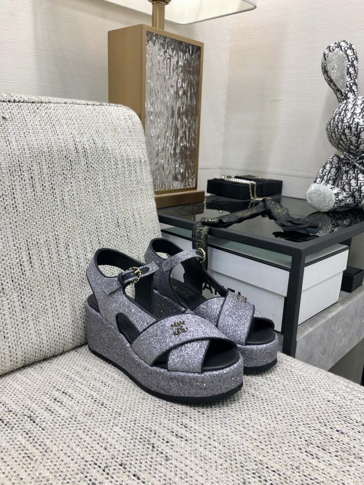 repliche,replica,perfette,siti di,affidabili,migliori siti,dove comprare,1:1,scarpe da ginnastica Sandali con suola spessa a bocca di pesce stile passerella CHANEL 2024 di alta qualità repliche,replica,perfette,siti di,affidabili,migliori siti,dove comprare,1:1,scarpe da ginnastica Sandali con suola spessa a bocca di pesce stile passerella CHANEL 2024 di alta qualità