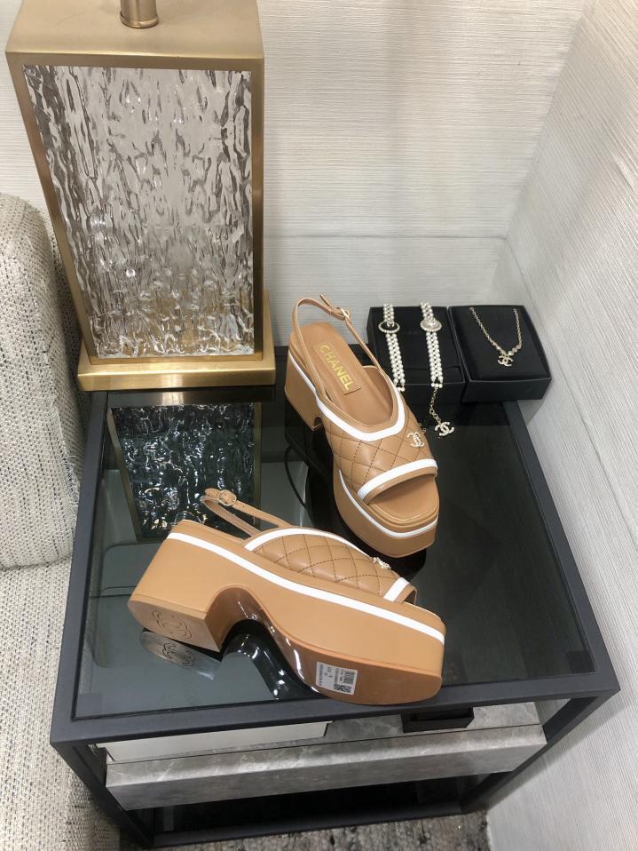 repliche,replica,perfette,siti di,affidabili,migliori siti,dove comprare,1:1,scarpe da ginnastica Sandali con suola spessa in stile passerella CHANEL2023 di alta qualità repliche,replica,perfette,siti di,affidabili,migliori siti,dove comprare,1:1,scarpe da ginnastica Sandali con suola spessa in stile passerella CHANEL2023 di alta qualità