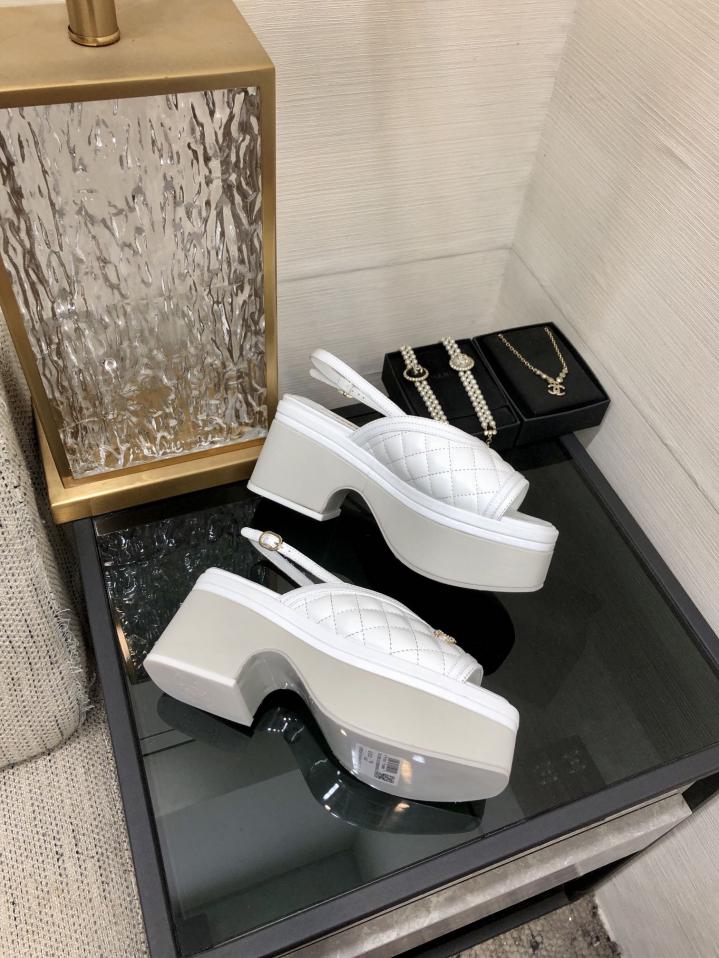 repliche,replica,perfette,siti di,affidabili,migliori siti,dove comprare,1:1,scarpe da ginnastica Sandali con suola spessa in stile passerella CHANEL2023 di alta qualità repliche,replica,perfette,siti di,affidabili,migliori siti,dove comprare,1:1,scarpe da ginnastica Sandali con suola spessa in stile passerella CHANEL2023 di alta qualità