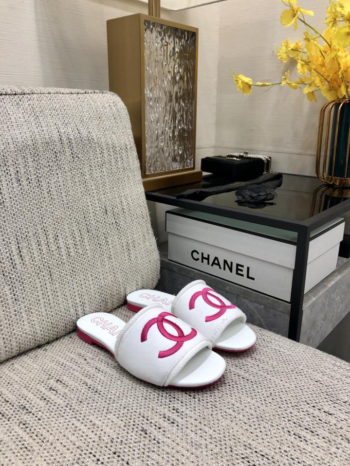 repliche,replica,perfette,siti di,affidabili,migliori siti,dove comprare,1:1,scarpe da ginnastica Pantofole primaverili ed estive CHANEL 2024 di alta qualità repliche,replica,perfette,siti di,affidabili,migliori siti,dove comprare,1:1,scarpe da ginnastica Pantofole primaverili ed estive CHANEL 2024 di alta qualità