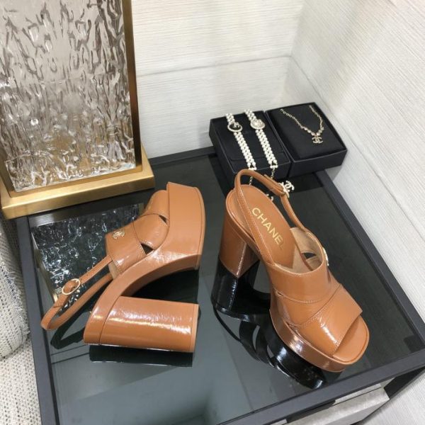 repliche,replica,perfette,siti di,affidabili,migliori siti,dove comprare,1:1,scarpe da ginnastica Sandali con tacco alto in stile passerella CHANEL di alta qualità