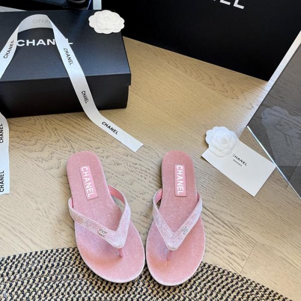 repliche,replica,perfette,siti di,affidabili,migliori siti,dove comprare,1:1,scarpe da ginnastica Chanel 24 nuove infradito primaverili ed estive