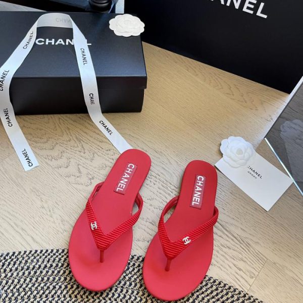 repliche,replica,perfette,siti di,affidabili,migliori siti,dove comprare,1:1,scarpe da ginnastica Chanel 24 nuove infradito primaverili ed estive