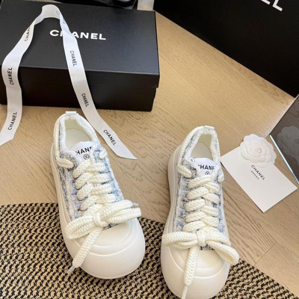 repliche,replica,perfette,siti di,affidabili,migliori siti,dove comprare,1:1,scarpe da ginnastica Chanel 24 nuove scarpe con alluce e suola spessa