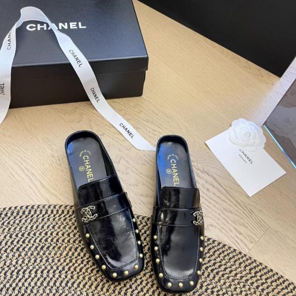 repliche,replica,perfette,siti di,affidabili,migliori siti,dove comprare,1:1,scarpe da ginnastica Semirimorchio Chanel 24 primavera estate nuovo stile