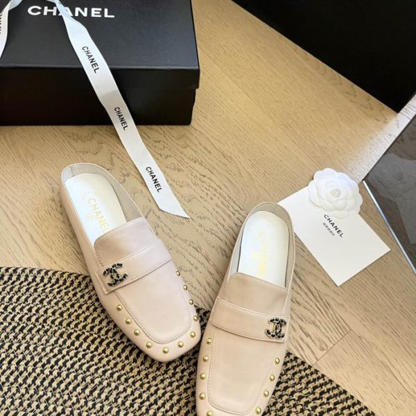 repliche,replica,perfette,siti di,affidabili,migliori siti,dove comprare,1:1,scarpe da ginnastica Semirimorchio Chanel 24 primavera estate nuovo stile