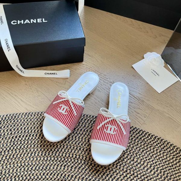 repliche,replica,perfette,siti di,affidabili,migliori siti,dove comprare,1:1,scarpe da ginnastica Chanel 24P nuove pantofole con fiocco!