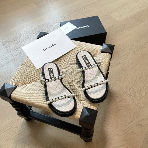 repliche,replica,perfette,siti di,affidabili,migliori siti,dove comprare,1:1,scarpe da ginnastica Sandali con plateau Chanel con plateau e diamanti