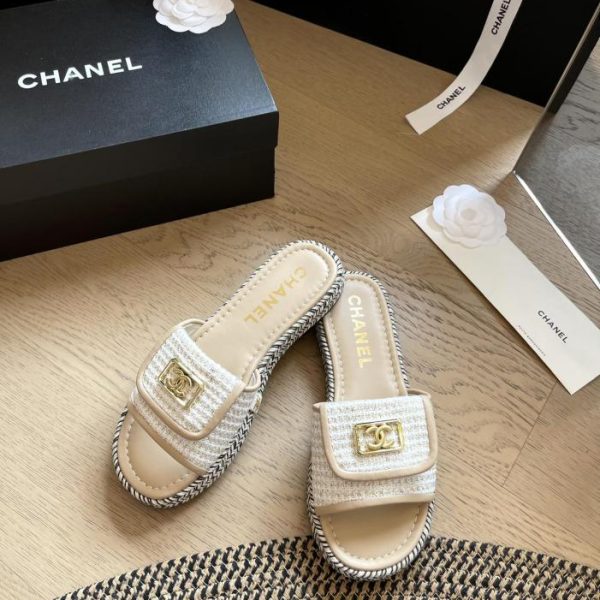 repliche,replica,perfette,siti di,affidabili,migliori siti,dove comprare,1:1,scarpe da ginnastica Nuove ciabatte da spiaggia in tessuto Chanel 24P