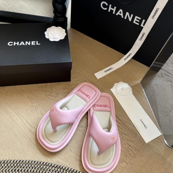 repliche,replica,perfette,siti di,affidabili,migliori siti,dove comprare,1:1,scarpe da ginnastica Infradito da pane primaverili ed estivi Chanel!