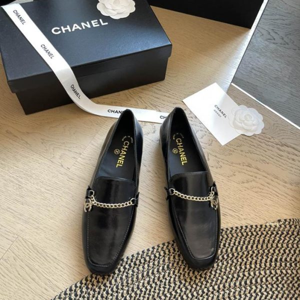 repliche,replica,perfette,siti di,affidabili,migliori siti,dove comprare,1:1,scarpe da ginnastica Nuovi mocassini con catena Chanel