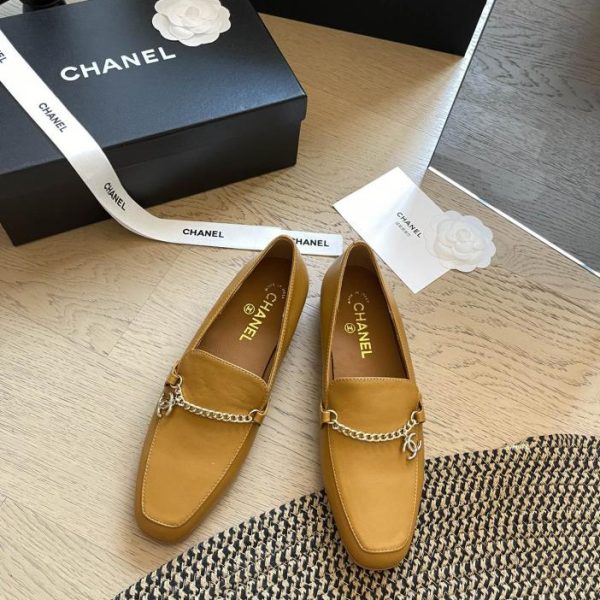 repliche,replica,perfette,siti di,affidabili,migliori siti,dove comprare,1:1,scarpe da ginnastica Nuovi mocassini con catena Chanel