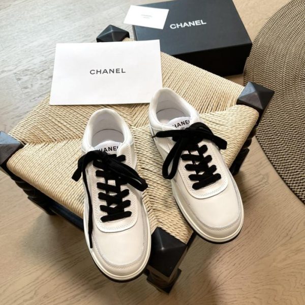 repliche,replica,perfette,siti di,affidabili,migliori siti,dove comprare,1:1,scarpe da ginnastica Chanel 24S nuove scarpe panda bianche