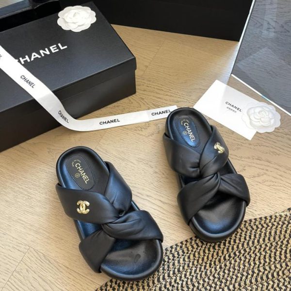 repliche,replica,perfette,siti di,affidabili,migliori siti,dove comprare,1:1,scarpe da ginnastica Pantofole Cross Bun Chanel 24P con suola spessa