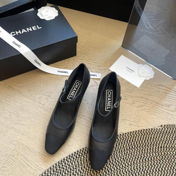 repliche,replica,perfette,siti di,affidabili,migliori siti,dove comprare,1:1,scarpe da ginnastica Chanel 24P primavera nuove scarpe Marie