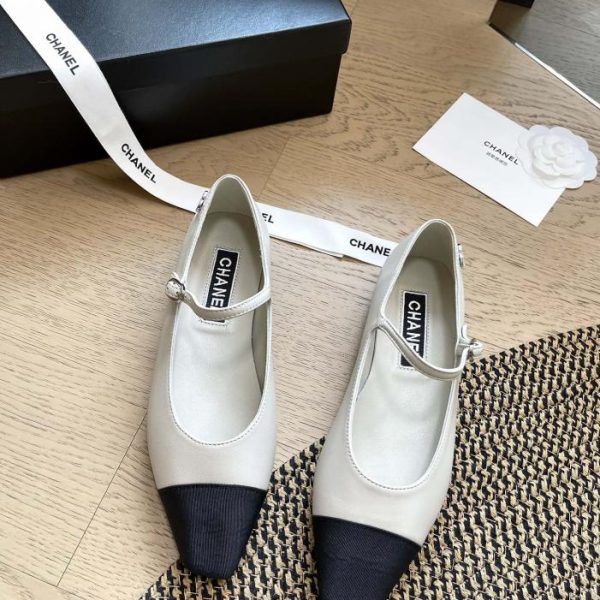repliche,replica,perfette,siti di,affidabili,migliori siti,dove comprare,1:1,scarpe da ginnastica Chanel 24P primavera nuove scarpe Marie