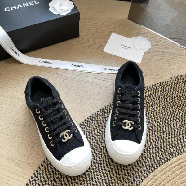 repliche,replica,perfette,siti di,affidabili,migliori siti,dove comprare,1:1,scarpe da ginnastica Chanel nuova serie di scarpe da pane per l’alluce