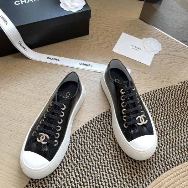 repliche,replica,perfette,siti di,affidabili,migliori siti,dove comprare,1:1,scarpe da ginnastica Chanel nuova serie di scarpe da pane per l’alluce