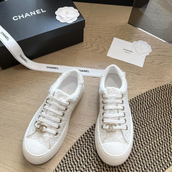 repliche,replica,perfette,siti di,affidabili,migliori siti,dove comprare,1:1,scarpe da ginnastica Chanel nuova serie di scarpe da pane per l’alluce