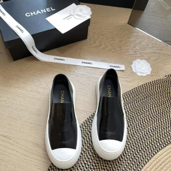 repliche,replica,perfette,siti di,affidabili,migliori siti,dove comprare,1:1,scarpe da ginnastica Chanel nuova serie di scarpe da pane per l’alluce