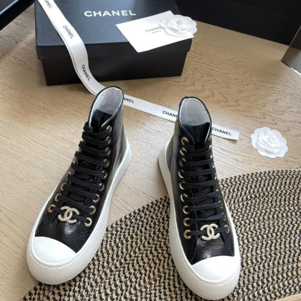repliche,replica,perfette,siti di,affidabili,migliori siti,dove comprare,1:1,scarpe da ginnastica Chanel nuova serie di scarpe da pane per l’alluce
