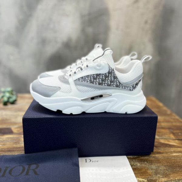 [Versione top] Scarpe sportive per coppie.