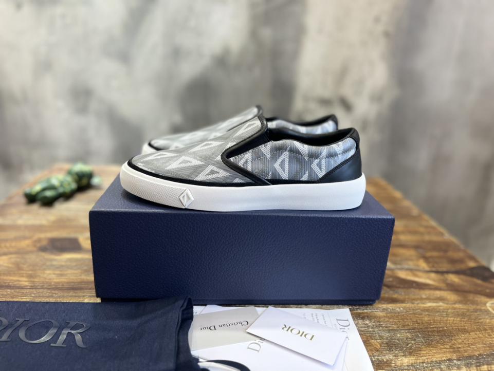 repliche,replica,perfette,siti di,affidabili,migliori siti,dove comprare,1:1,scarpe da ginnastica Versione top/ultima serie B101 di Dior repliche,replica,perfette,siti di,affidabili,migliori siti,dove comprare,1:1,scarpe da ginnastica Versione top/ultima serie B101 di Dior