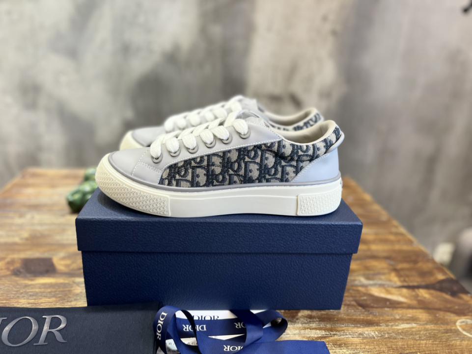 repliche,replica,perfette,siti di,affidabili,migliori siti,dove comprare,1:1,scarpe da ginnastica Versione top modello di collaborazione congiunta Dior/x/Denim/Tears/serie B33 repliche,replica,perfette,siti di,affidabili,migliori siti,dove comprare,1:1,scarpe da ginnastica Versione top modello di collaborazione congiunta Dior/x/Denim/Tears/serie B33