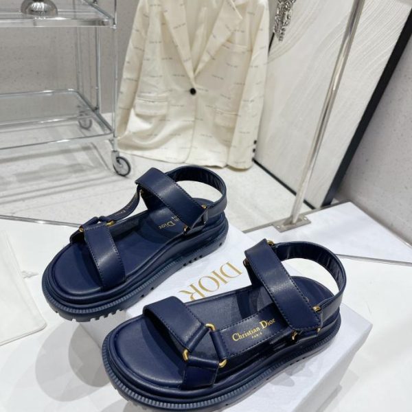 repliche,replica,perfette,siti di,affidabili,migliori siti,dove comprare,1:1,scarpe da ginnastica Gli ultimi sandali di Dior classici sandali in feltro da diavolo aggiornati