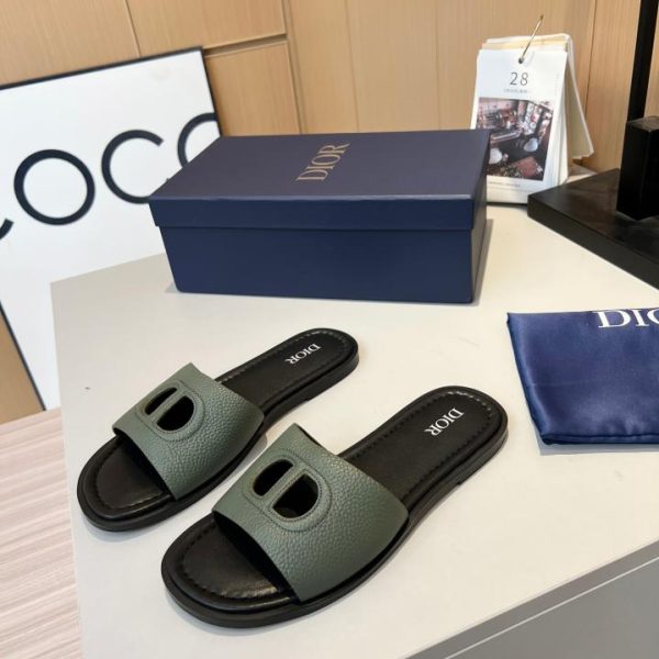 repliche,replica,perfette,siti di,affidabili,migliori siti,dove comprare,1:1,scarpe da ginnastica 2024 Dior ultime pantofole pigre da uomo